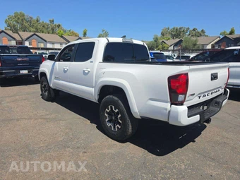 2019 Toyota Tacoma SR5 Crew Cab Medium Bed - miniatura 2