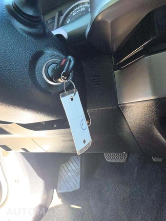 2019 Toyota Tacoma SR5 Crew Cab Medium Bed - miniatura 8