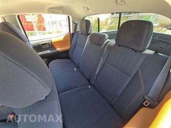 2019 Toyota Tacoma SR5 Crew Cab Medium Bed - miniatura 13