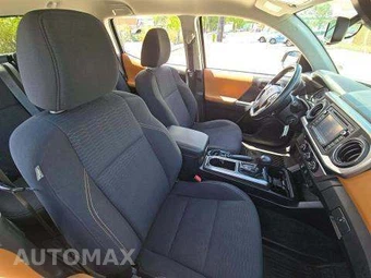 2019 Toyota Tacoma SR5 Crew Cab Medium Bed - miniatura 18