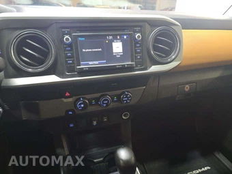2019 Toyota Tacoma SR5 Crew Cab Medium Bed - miniatura 10