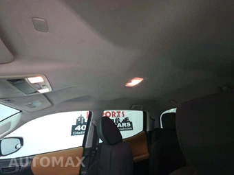 2019 Toyota Tacoma SR5 Crew Cab Medium Bed - miniatura 11