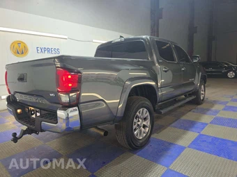 2019 Toyota Tacoma SR5 Crew Cab Medium Bed - miniatura 3