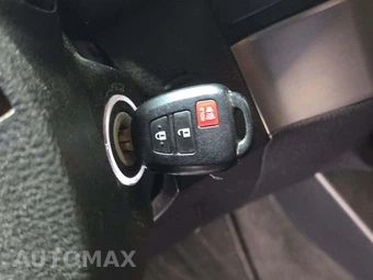 2019 Toyota Tacoma SR5 Crew Cab Medium Bed - miniatura 8