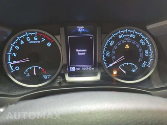 2019 Toyota Tacoma SR5 Crew Cab Medium Bed - miniatura 9