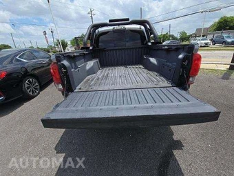 2019 Toyota Tacoma SR5 Crew Cab Medium Bed – miniatura 14