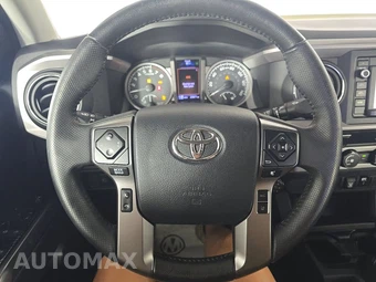 2019 Toyota Tacoma SR5 Crew Cab Medium Bed - miniatura 10