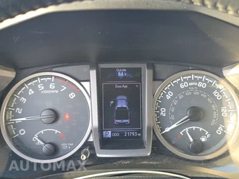 2019 Toyota Tacoma SR5 Crew Cab Medium Bed - miniatura 12