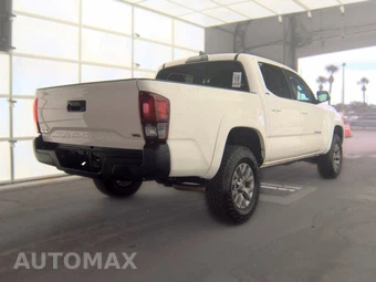 2019 Toyota Tacoma SR5 Crew Cab Medium Bed - miniatura 4