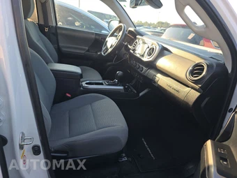 2019 Toyota Tacoma SR5 Crew Cab Medium Bed - miniatura 8