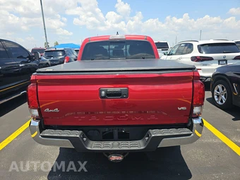 2019 Toyota Tacoma SR5 Crew Cab Medium Bed - miniatura 5