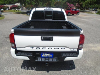 2019 Toyota Tacoma SR5 Crew Cab Medium Bed - miniatura 17