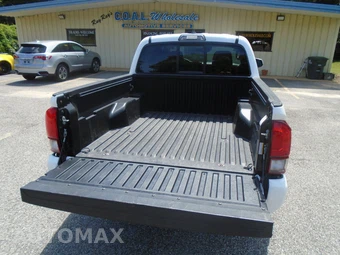 2019 Toyota Tacoma SR5 Crew Cab Medium Bed - miniatura 21