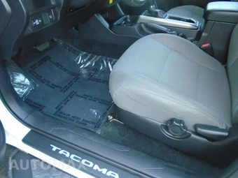 2019 Toyota Tacoma SR5 Crew Cab Medium Bed - miniatura 36