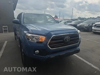 2019 Toyota Tacoma SR5 Crew Cab Medium Bed - miniatura 3