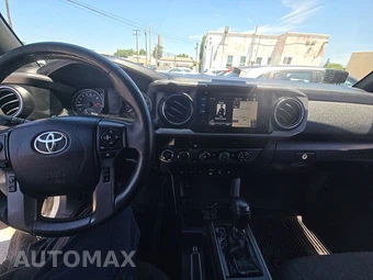 2019 Toyota Tacoma TRD Off-Road Crew Cab Long Bed - miniatura 11