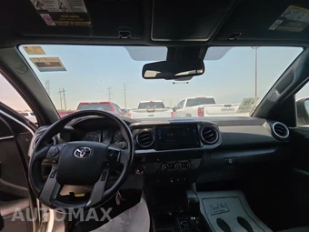 2019 Toyota Tacoma TRD Off-Road Crew Cab Medium Bed - miniatura 11