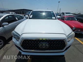 2019 Toyota Tacoma TRD Off-Road Crew Cab Medium Bed - miniatura 2