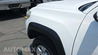 2019 Toyota Tacoma TRD Off-Road Crew Cab Medium Bed - miniatura 45