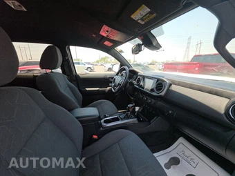 2019 Toyota Tacoma TRD Off-Road Crew Cab Medium Bed - miniatura 8