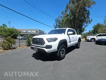 2019 Toyota Tacoma TRD Off-Road Crew Cab Medium Bed