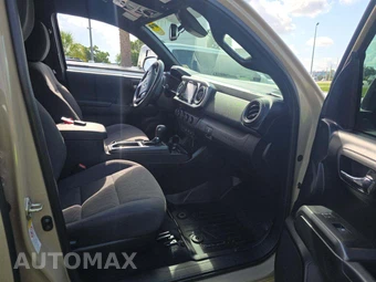 2019 Toyota Tacoma TRD Off-Road Crew Cab Medium Bed - miniatura 18