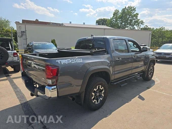 2019 Toyota Tacoma TRD Off-Road Crew Cab Medium Bed - miniatura 3