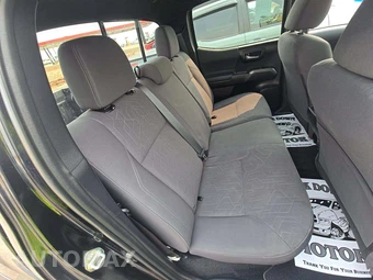 2019 Toyota Tacoma TRD Off-Road Crew Cab Medium Bed - miniatura 16