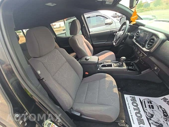 2019 Toyota Tacoma TRD Off-Road Crew Cab Medium Bed - miniatura 18