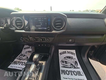 2019 Toyota Tacoma TRD Off-Road Crew Cab Medium Bed - miniatura 19