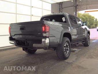 2019 Toyota Tacoma TRD Off-Road Crew Cab Medium Bed - miniatura 4