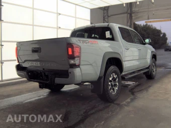2019 Toyota Tacoma TRD Off-Road Crew Cab Medium Bed - miniatura 4