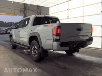 2019 Toyota Tacoma TRD Off-Road Crew Cab Medium Bed - miniatura 6