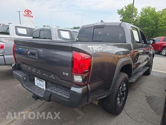 2019 Toyota Tacoma TRD Off-Road Crew Cab Medium Bed - miniatura 3