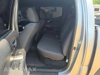 2019 Toyota Tacoma TRD Off-Road Crew Cab Medium Bed - miniatura 10
