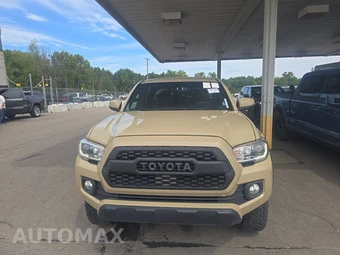 2019 Toyota Tacoma TRD Off-Road Crew Cab Medium Bed - miniatura 2