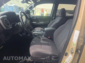 2019 Toyota Tacoma TRD Off-Road Crew Cab Medium Bed - miniatura 7