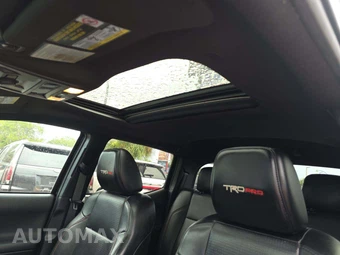 2019 Toyota Tacoma TRD Off-Road Crew Cab Medium Bed - miniatura 11