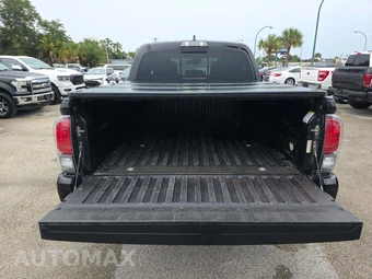 2019 Toyota Tacoma TRD Off-Road Crew Cab Medium Bed - miniatura 14