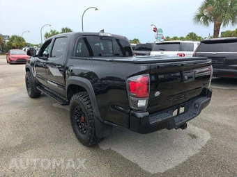 2019 Toyota Tacoma TRD Off-Road Crew Cab Medium Bed - miniatura 2