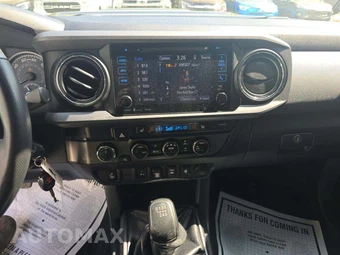 2019 Toyota Tacoma TRD Pro Crew Cab Medium Bed - miniatura 10