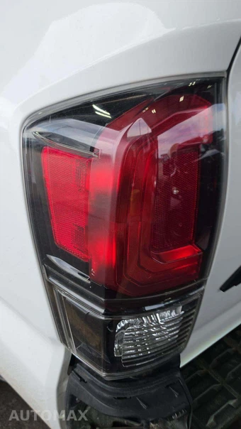2019 Toyota Tacoma TRD Pro Crew Cab Medium Bed - miniatura 34