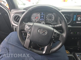 2019 Toyota Tacoma TRD Sport Crew Cab Long Bed - miniatura 10