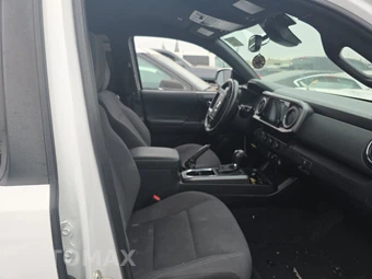 2019 Toyota Tacoma TRD Sport Crew Cab Long Bed - miniatura 8