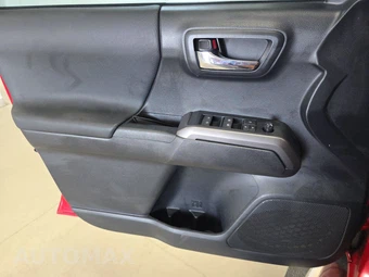2019 Toyota Tacoma TRD Sport Crew Cab Medium Bed - miniatura 9