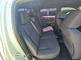 2019 Toyota Tacoma TRD Sport Crew Cab Medium Bed - miniatura 16