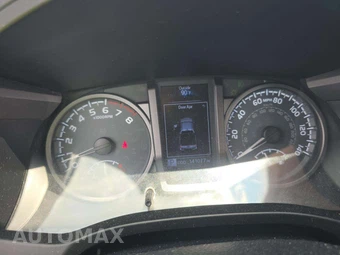 2019 Toyota Tacoma TRD Sport Crew Cab Medium Bed - miniatura 9