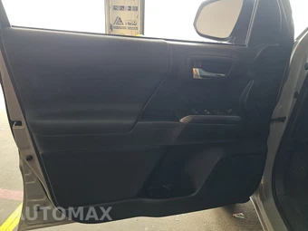 2019 Toyota Tacoma TRD Sport Crew Cab Medium Bed - miniatura 9