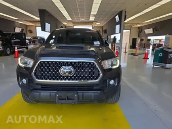 2019 Toyota Tacoma TRD Sport Crew Cab Medium Bed - miniatura 2