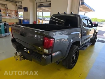 2019 Toyota Tacoma TRD Sport Crew Cab Medium Bed - miniatura 4
